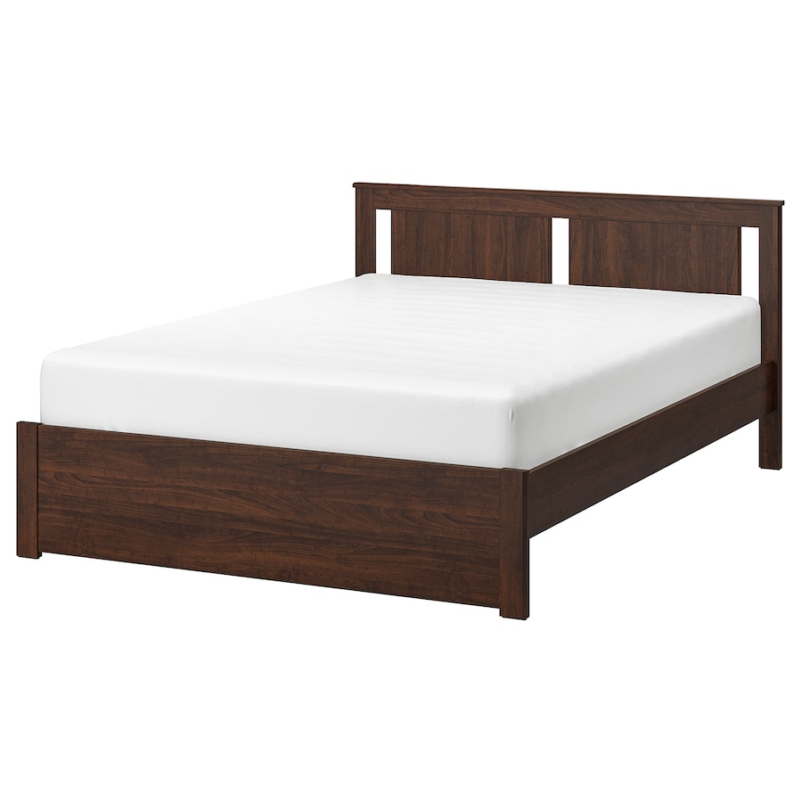 Aligning the SKORVA center support beam during ikea bed assembly